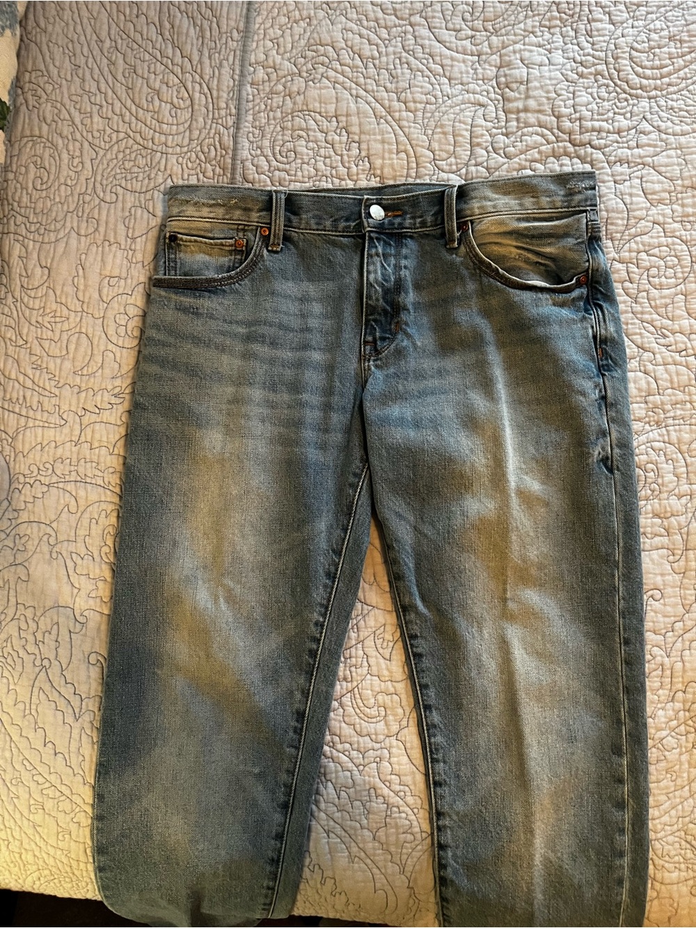 GAP 1969 Casual Wash straight leg Blue Jeans